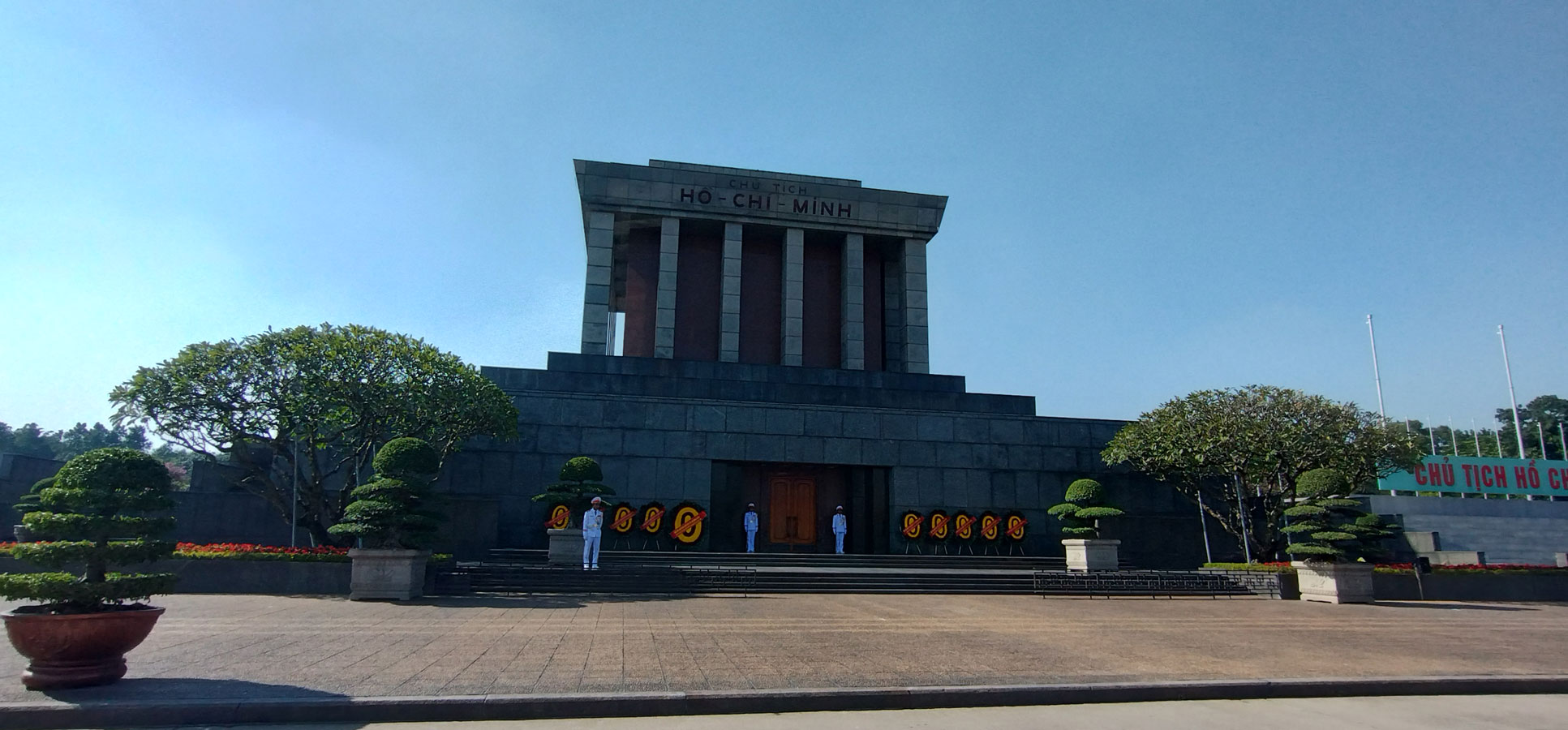 Travel Jimmy travel reviews Hanoi Vietnam